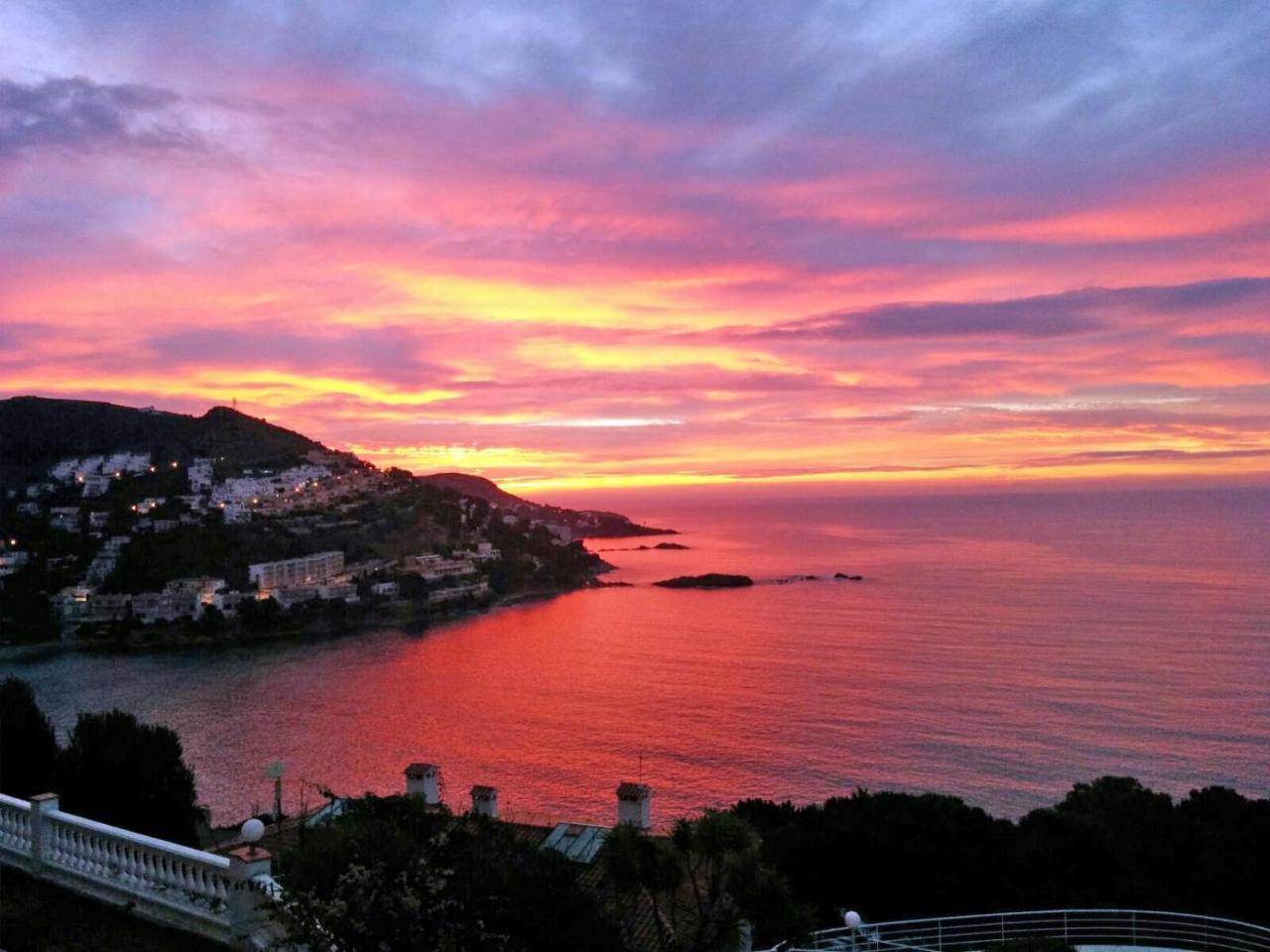 Breathtaking Costabrava Seaview Apartment 5M Beach - Casa Artevida Rosas Exterior foto